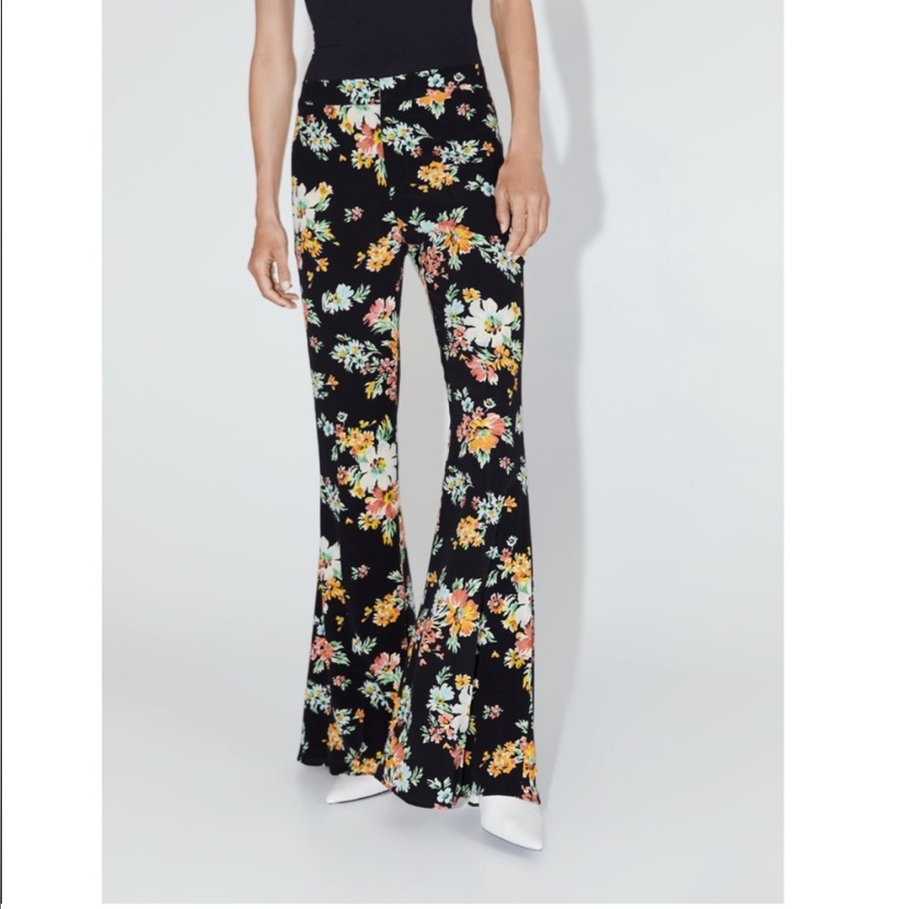 Zara Flowy Floral Flared Pants